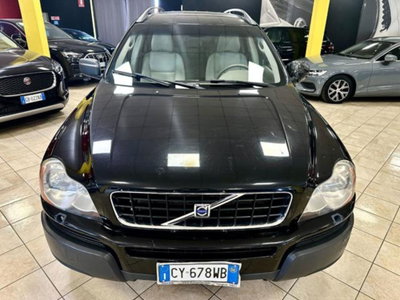 Volvo XC90 2.4 D5 185 CV AWD Executive (2)