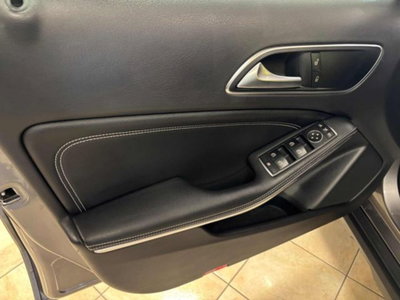 Mercedes-Benz GLA SUV 220 d Automatic 4Matic Sport (13)