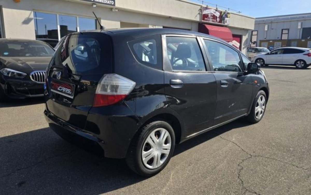 Honda Jazz 1.2 i-VTEC LE (2)
