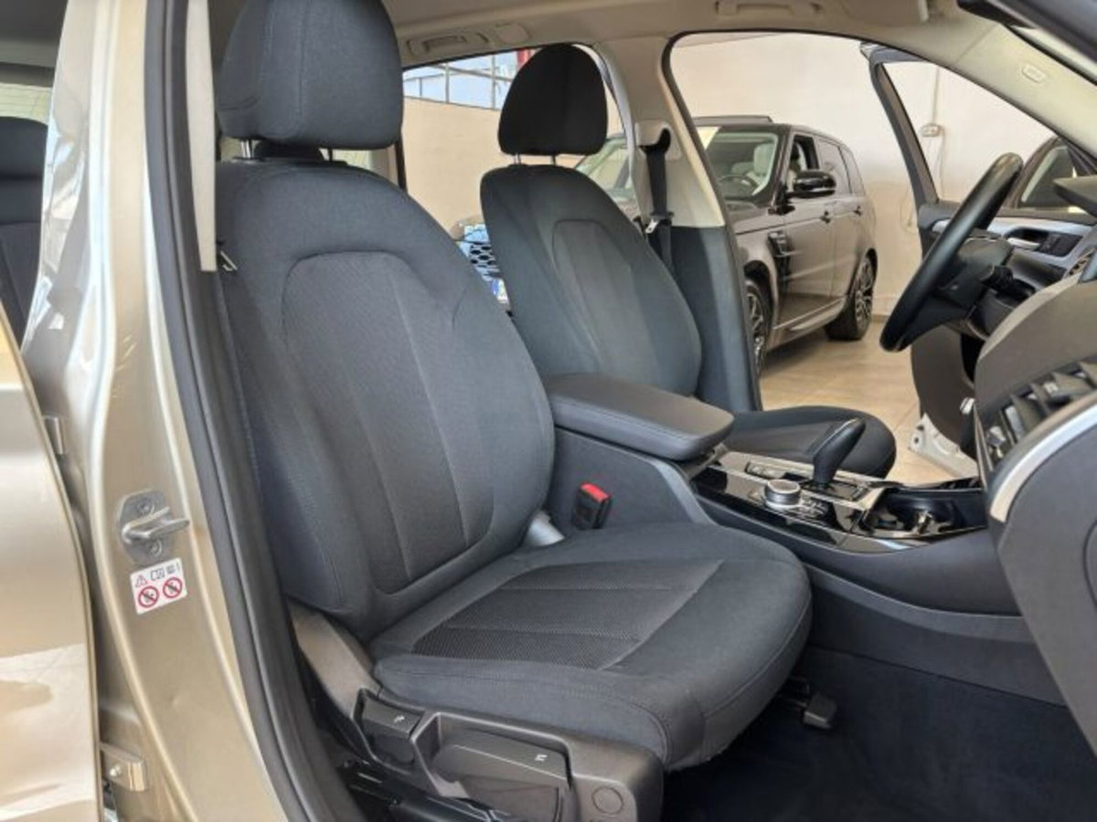 BMW X3 xDrive20d 48V (8)