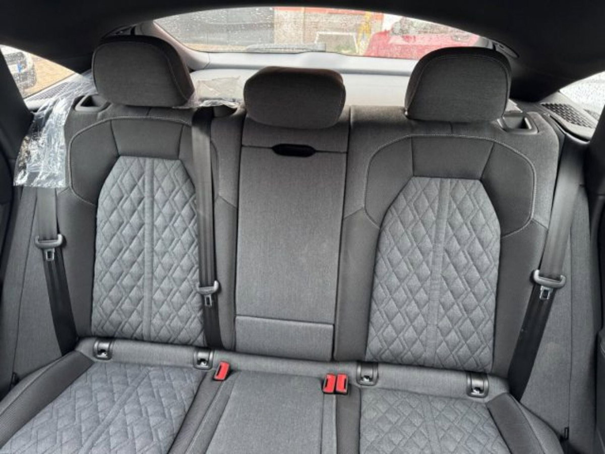 Audi Q5 Sportback 2.0 tdi mhev+ S line quattro 204cv s-tronic (18)