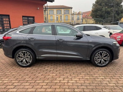 Audi Q5 Sportback 2.0 tdi mhev+ S line quattro 204cv s-tronic (7)