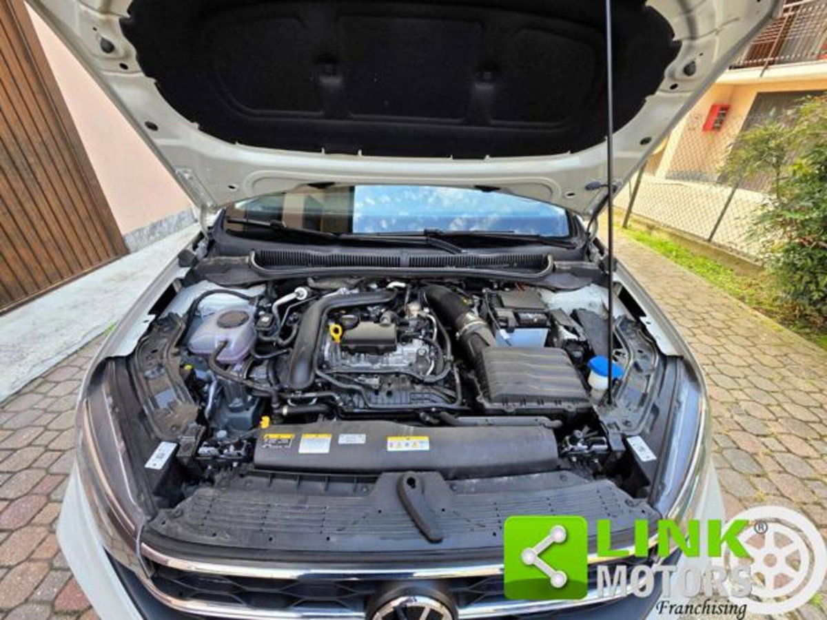 Volkswagen Taigo 1.0 tsi Edition 95cv (20)