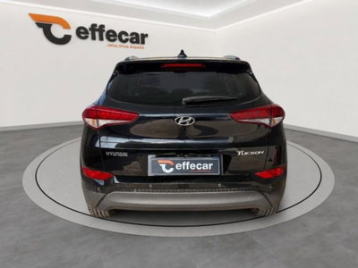 Hyundai Tucson 1.7 CRDi Comfort (5)