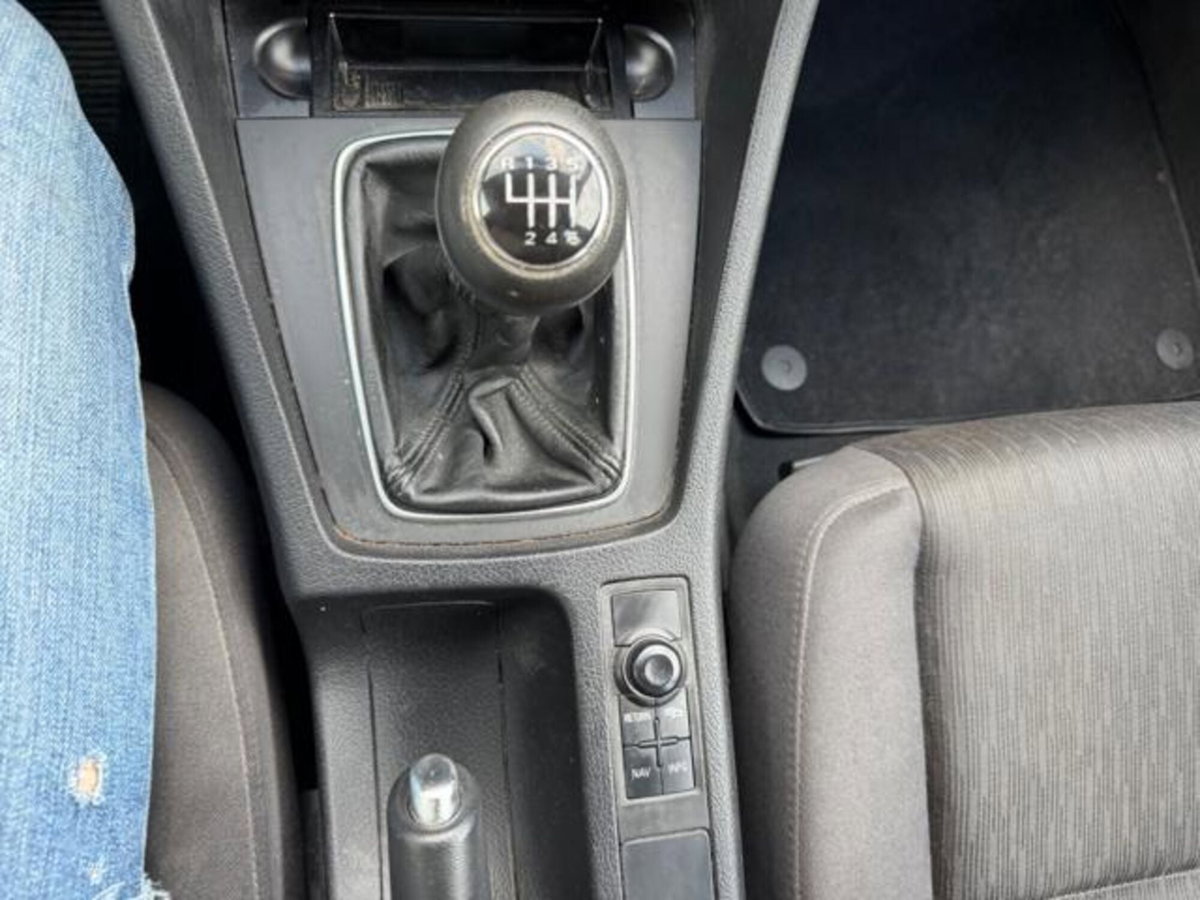 Audi A4 Avant 2.0 16V TDI (16)