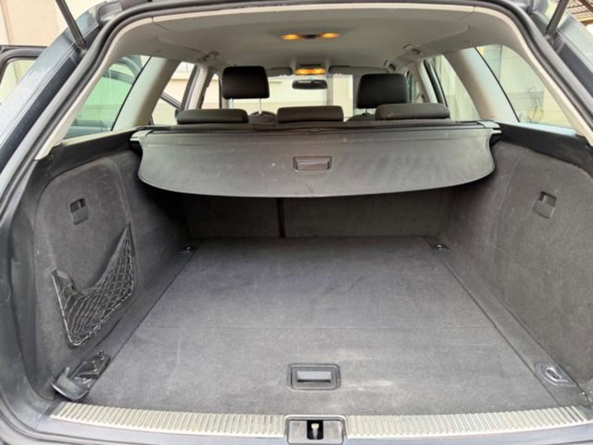 Audi A4 Avant 2.0 16V TDI (20)