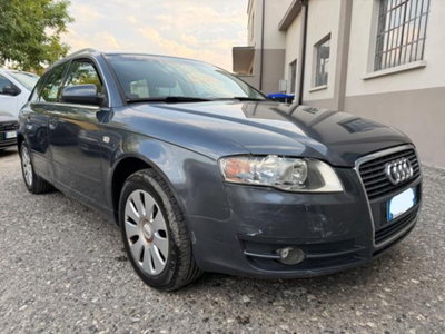 Audi A4 Avant 2.0 16V TDI (3)