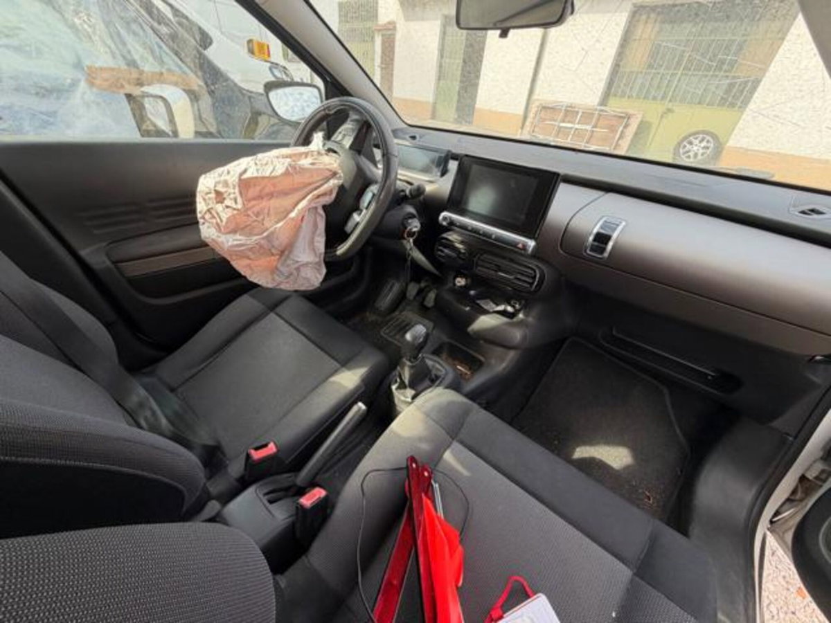 Citroen C4 Cactus PureTech 82 Shine (9)