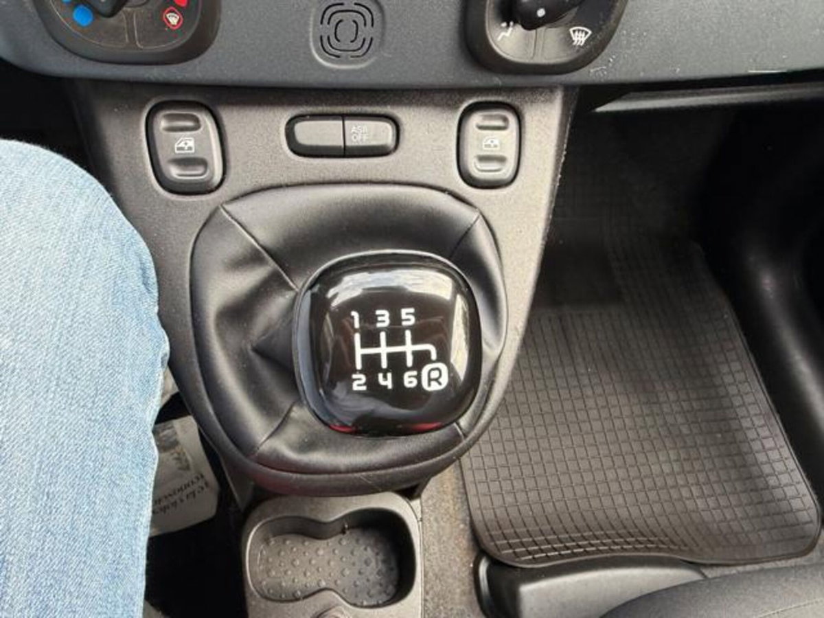 Fiat Panda van 1.0 hybrid Street 70cv 4p.ti serie 4 E6d (14)