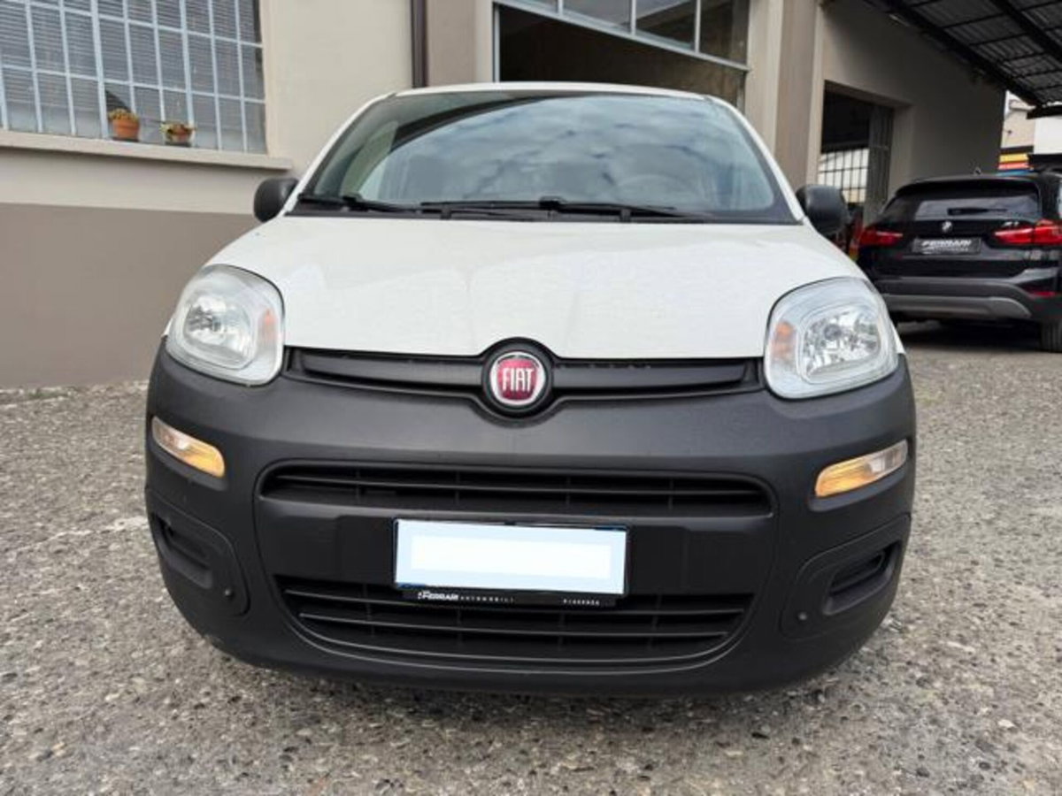 Fiat Panda van 1.0 hybrid Street 70cv 4p.ti serie 4 E6d (2)