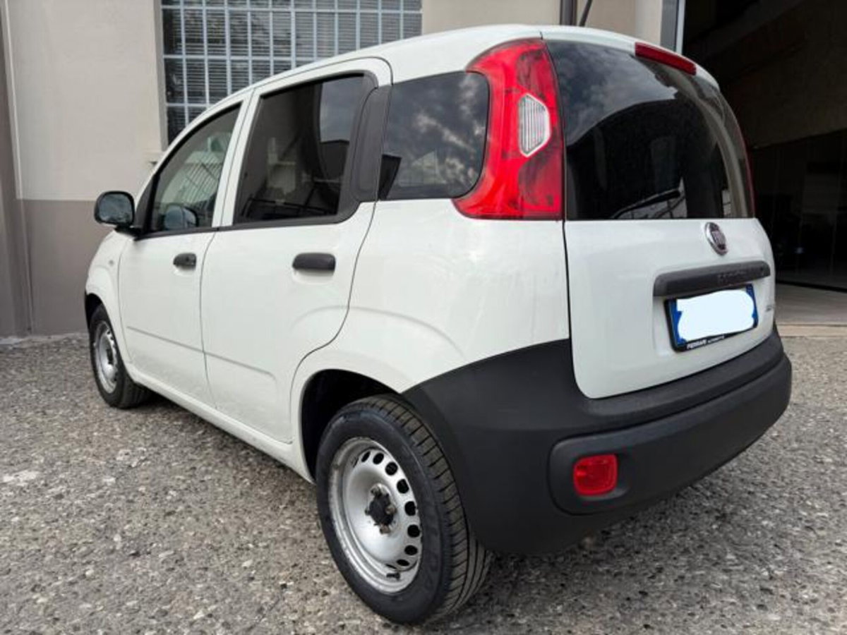 Fiat Panda van 1.0 hybrid Street 70cv 4p.ti serie 4 E6d (4)
