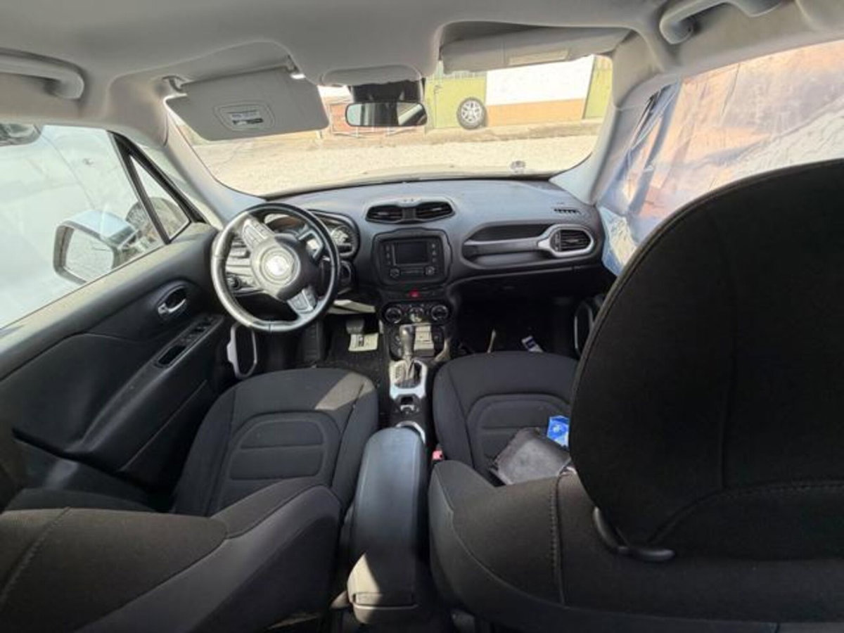 Jeep Renegade 2.0 Mjt 140CV 4WD Active Drive Low Limited (8)