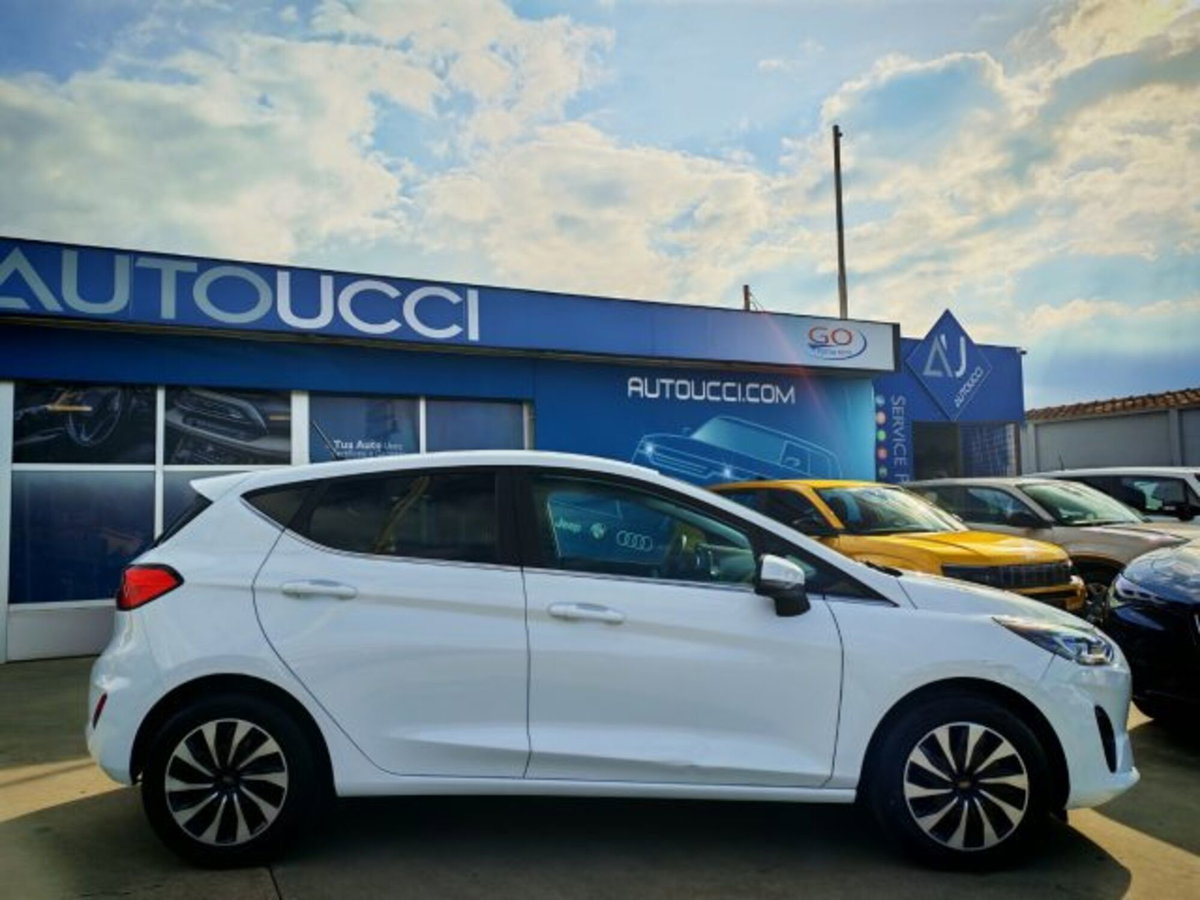 Ford Fiesta 1.1 75 CV 5 porte Titanium (18)