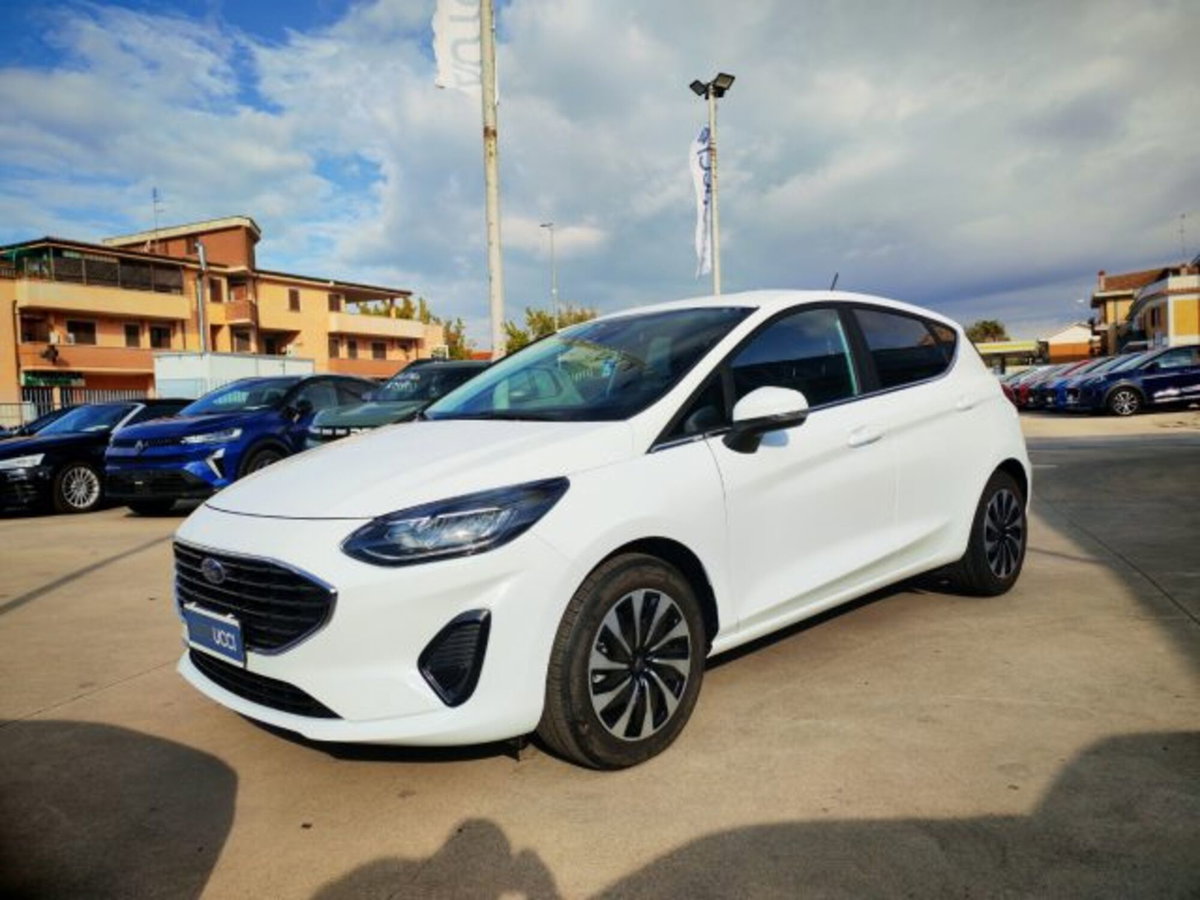 Ford Fiesta 1.1 75 CV 5 porte Titanium (19)