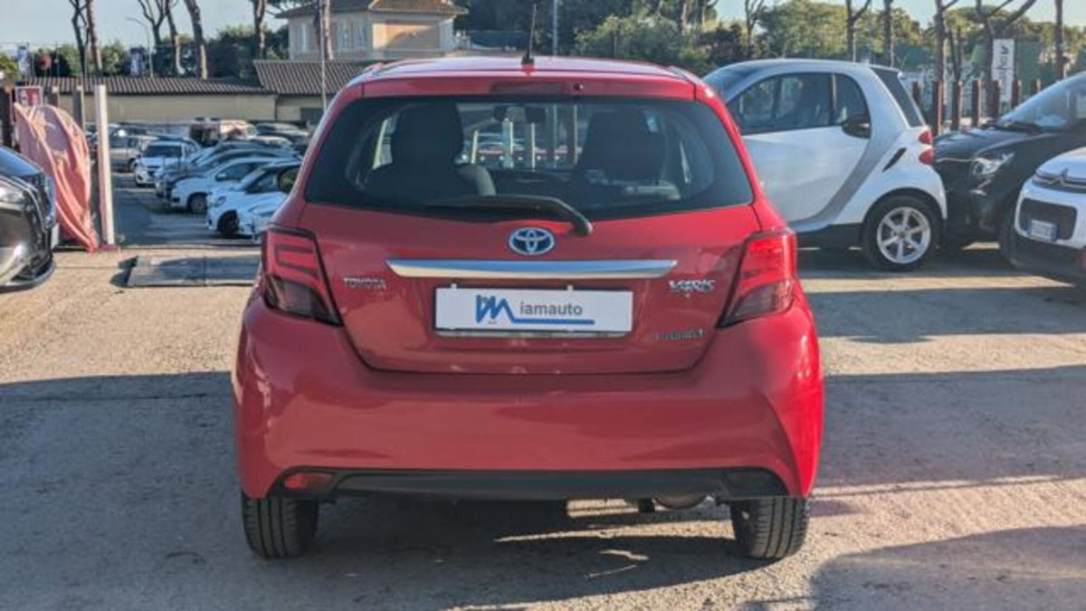 Toyota Yaris 1.5 Hybrid 5 porte Energy (16)