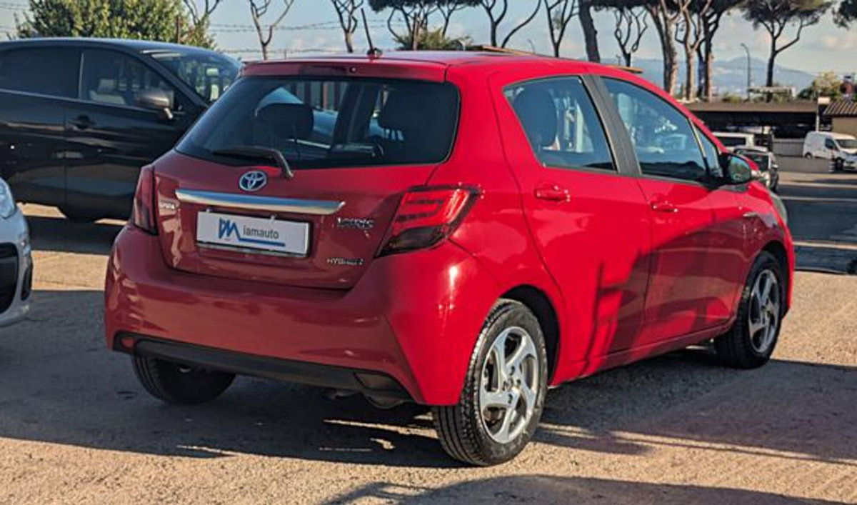 Toyota Yaris 1.5 Hybrid 5 porte Energy (3)
