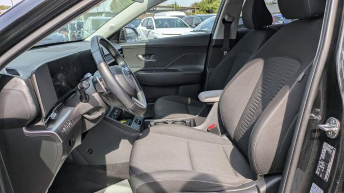Hyundai Kona 1.6 gdi hev X Line Tech Pack 2wd dct (7)