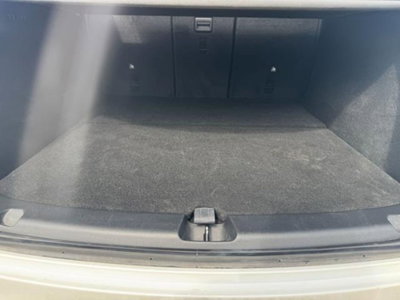 Tesla Model Y Long Range Dual Motor awd (17)