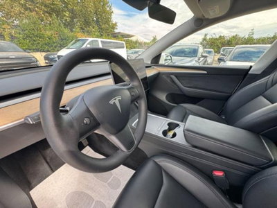 Tesla Model Y Long Range Dual Motor awd (7)