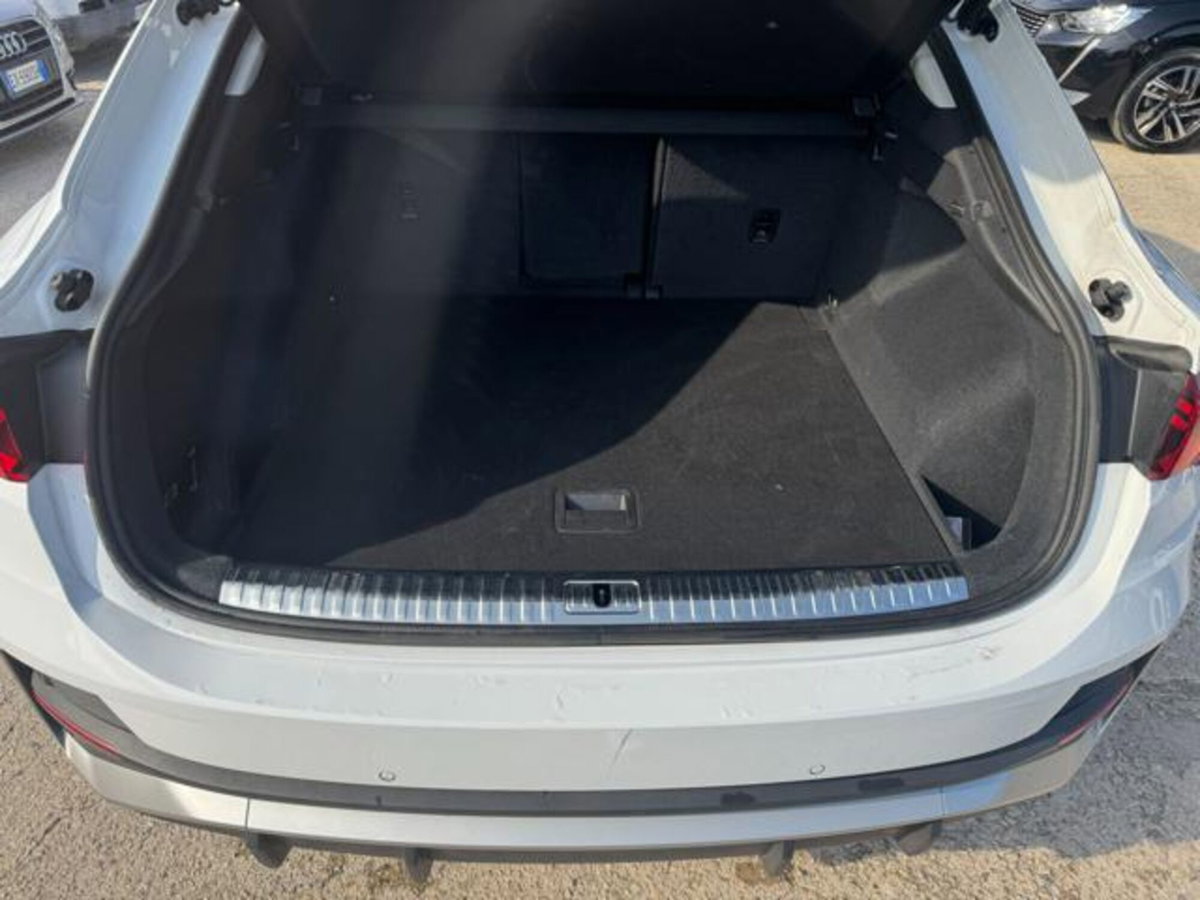 Audi Q3 Sportback 35 TDI (15)