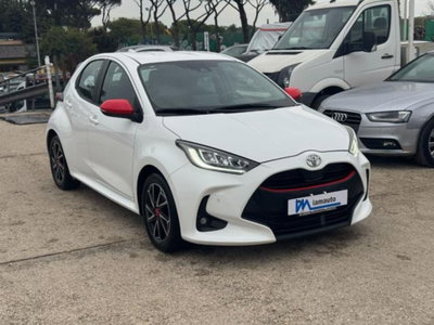 Toyota Yaris 1.0 72 CV 5 porte Active (2)