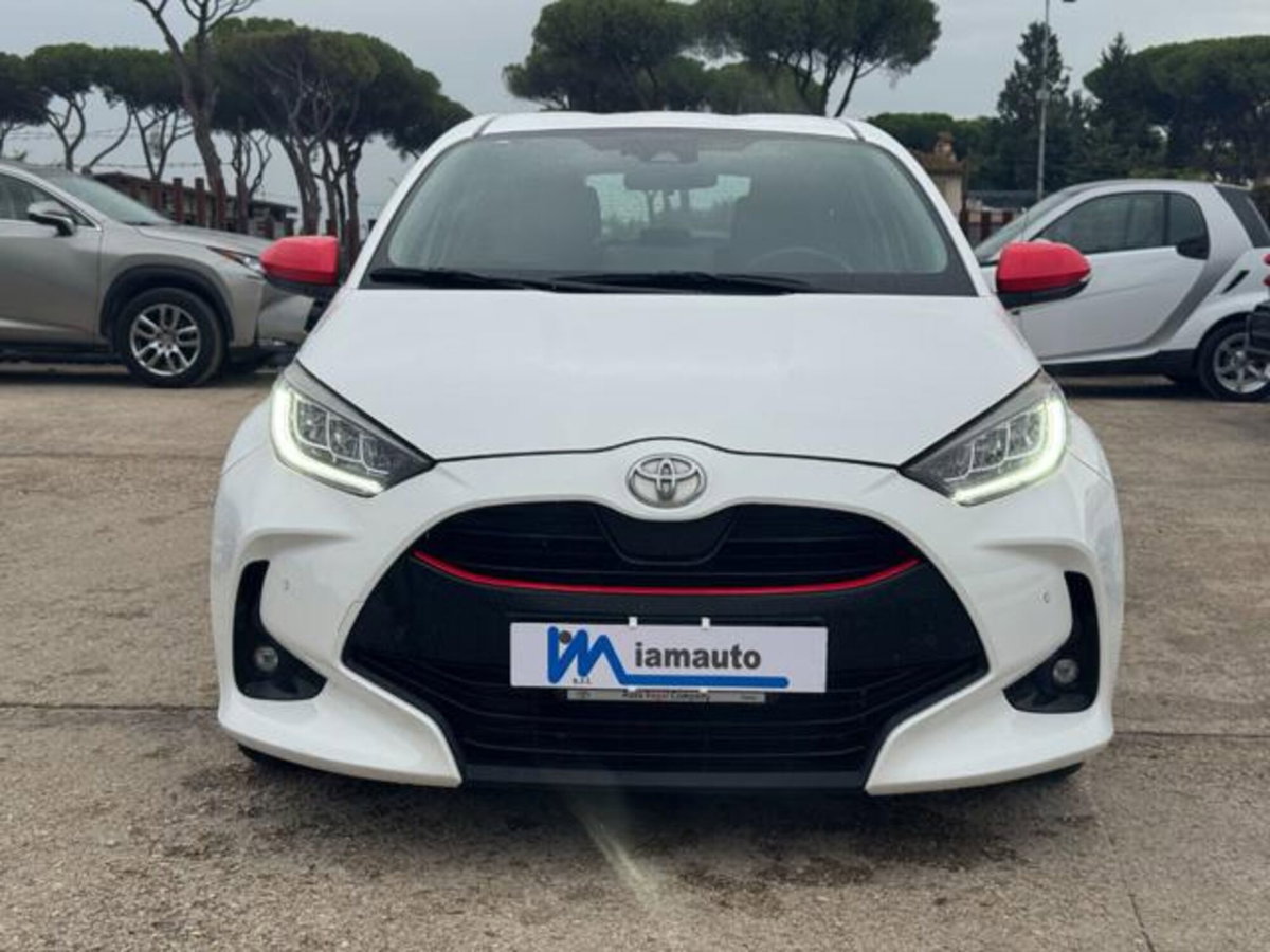 Toyota Yaris 1.0 72 CV 5 porte Active (3)