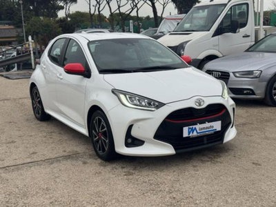 Toyota Yaris 1.0 72 CV 5 porte Active (2)