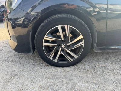 Peugeot 208 1.2 puretech Active s&s 100cv (14)