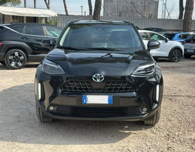Toyota Yaris Cross 1.5 Hybrid 5p. E-CVT AWD-i Lounge (16)