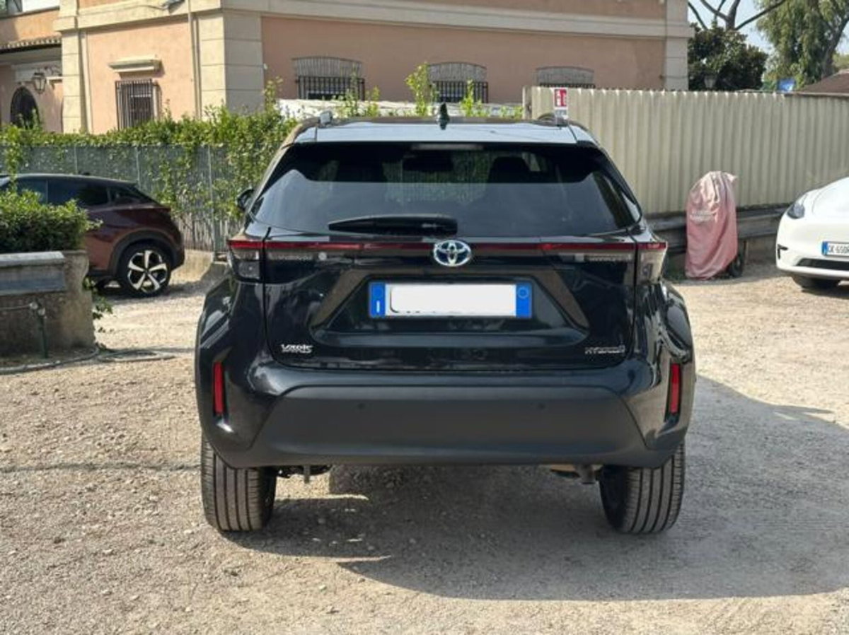 Toyota Yaris Cross 1.5 Hybrid 5p. E-CVT AWD-i Lounge (17)