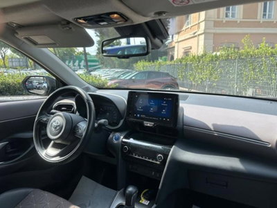 Toyota Yaris Cross 1.5 Hybrid 5p. E-CVT AWD-i Lounge (7)