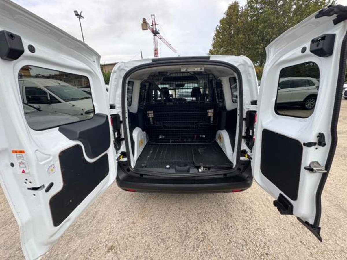 Ford Transit Courier Furgone 1.5 ecoblue 100cv Trend (6)