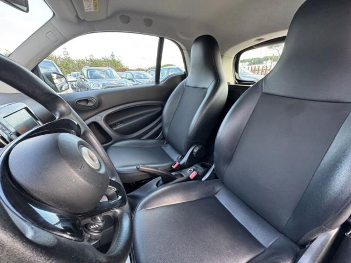 smart Fortwo 70 1.0 Youngster (10)