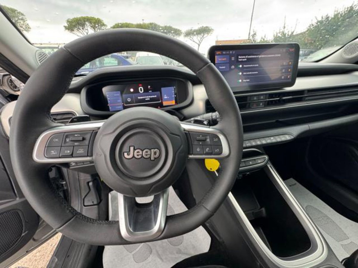 Jeep Avenger 1.2 turbo e-hybrid mhev Altitude fwd 110cv edct6 (7)