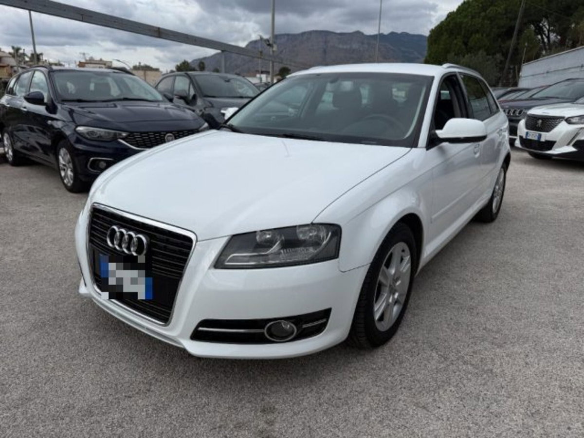 Audi A3 1.6 TDI 105 CV CR Ambition
