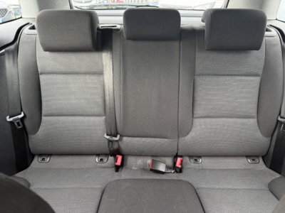 Audi A3 1.6 TDI 105 CV CR Ambition (10)