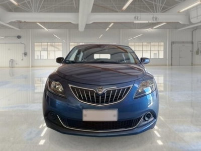 Lancia Ypsilon 1.0 FireFly 5 porte S&S Hybrid Ecochic Silver (3)