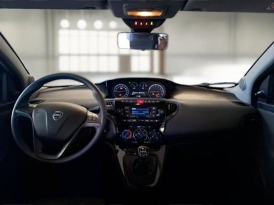Lancia Ypsilon 1.0 FireFly 5 porte S&S Hybrid Ecochic Silver (7)