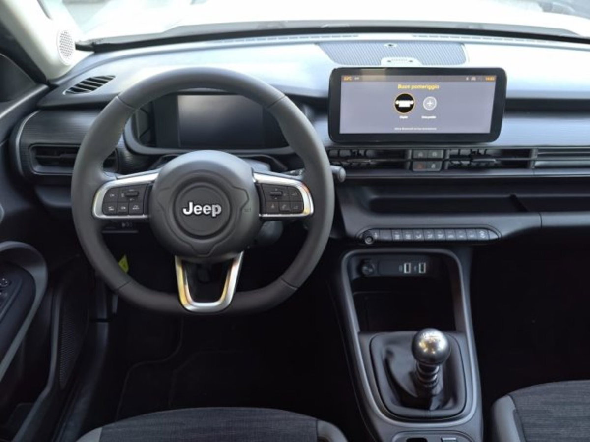 Jeep Avenger 1.2 turbo Summit fwd 100cv (16)