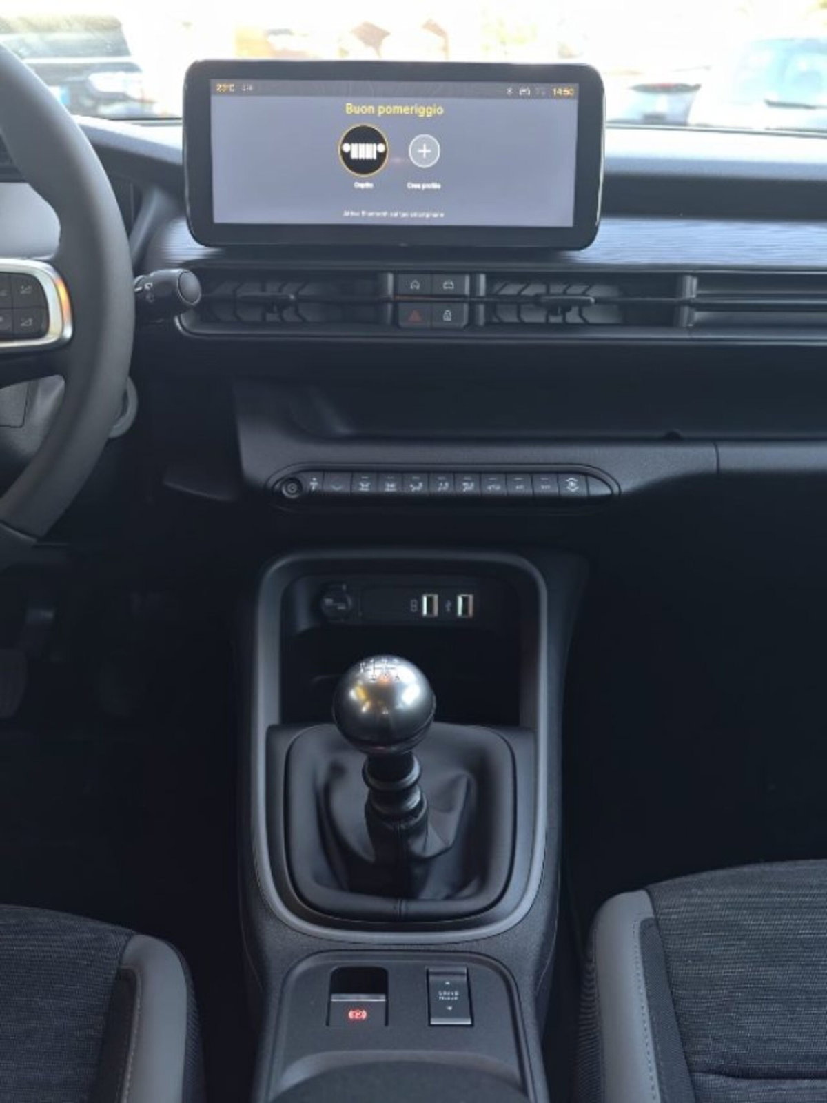 Jeep Avenger 1.2 turbo Summit fwd 100cv (18)