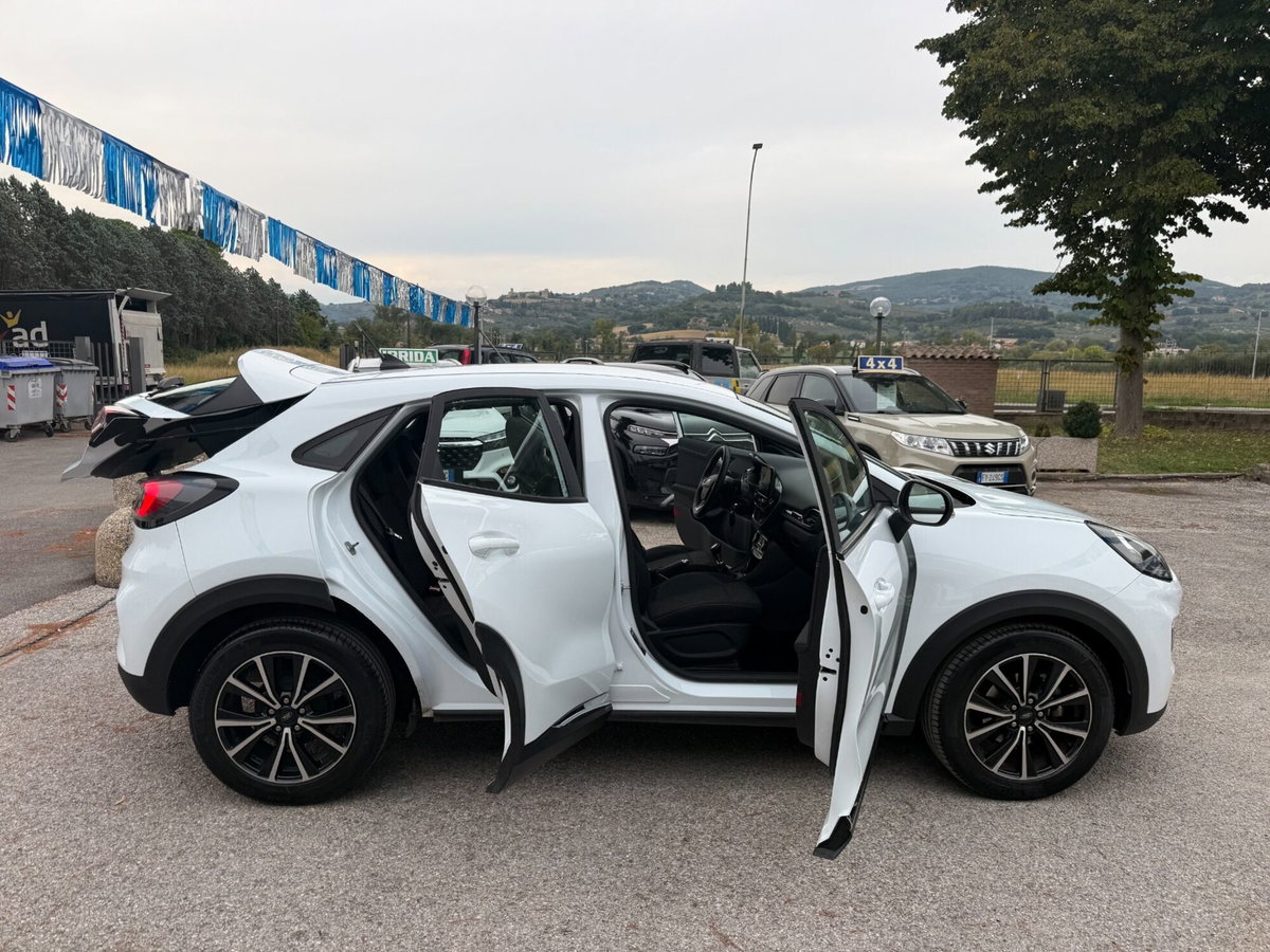 Ford Puma 1.0 EcoBoost Hybrid 125 CV S&S aut. Titanium X (6)