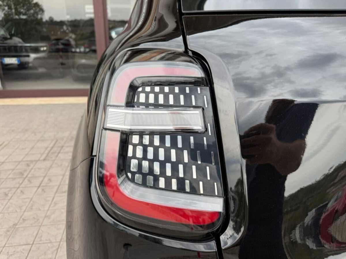 Fiat 600 1.2 Business 100cv (9)