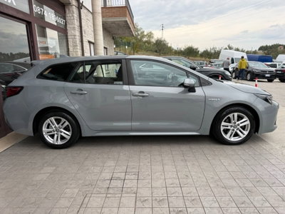 Toyota Corolla Touring Sports 1.8 Hybrid Business (6)