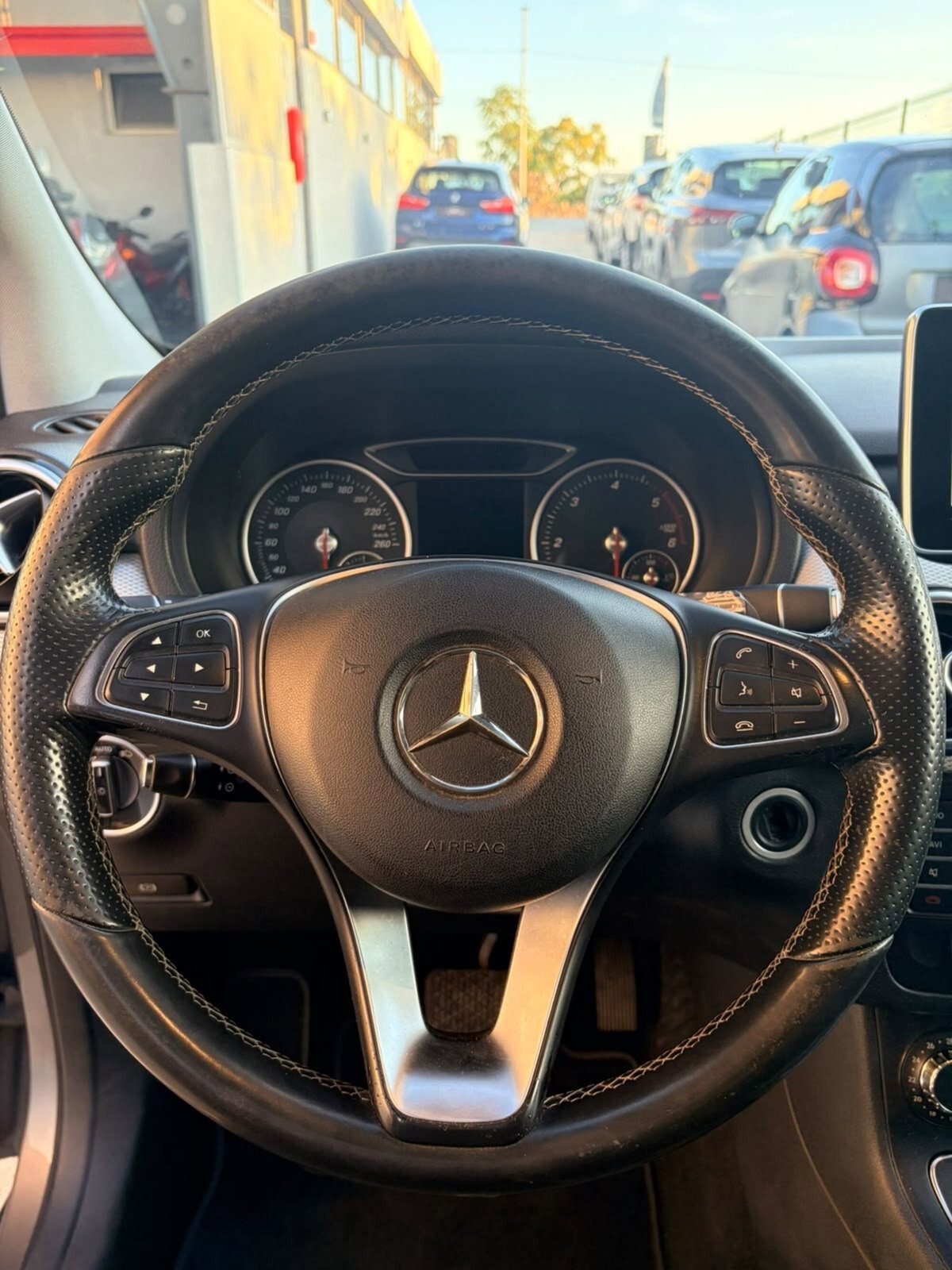 Mercedes-Benz Classe B 180 d Automatic Executive (10)