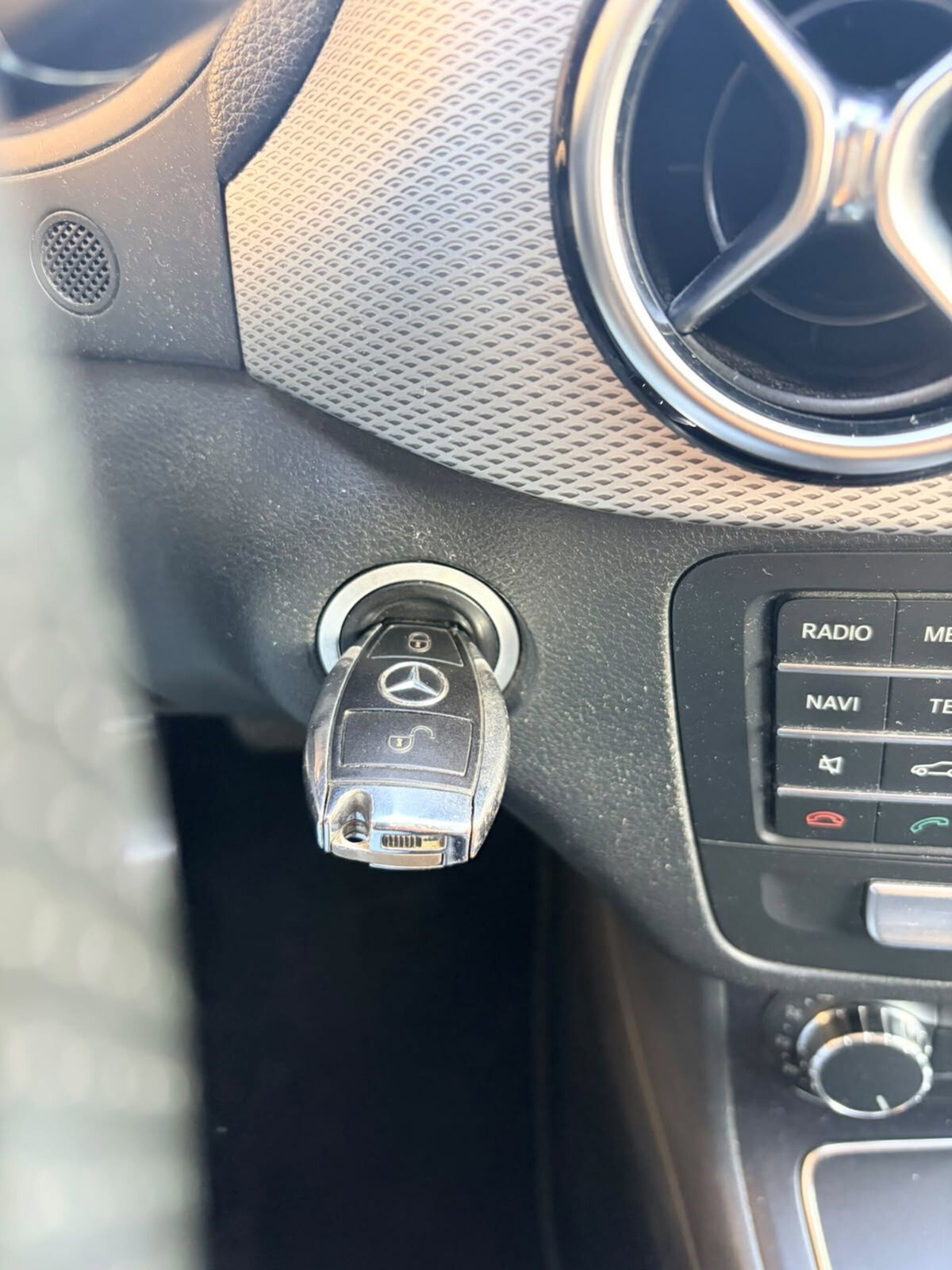 Mercedes-Benz Classe B 180 d Automatic Executive (13)