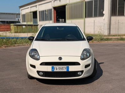Fiat Punto 1.3 MJT II 75 CV 5 porte Lounge (12)