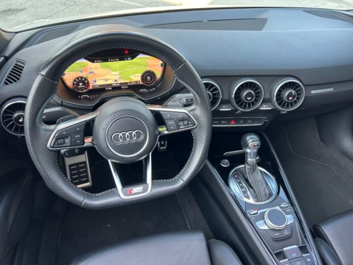 Audi TT Cabrio 1.8 TFSI S tronic S line (14)