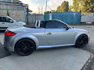 Audi TT Cabrio 1.8 TFSI S tronic S line (4)