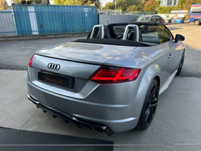 Audi TT Cabrio 1.8 TFSI S tronic S line (5)