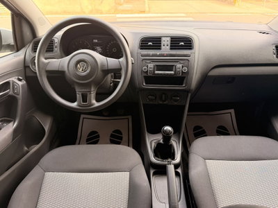 Volkswagen Polo 1.4 5 porte Comfortline (11)